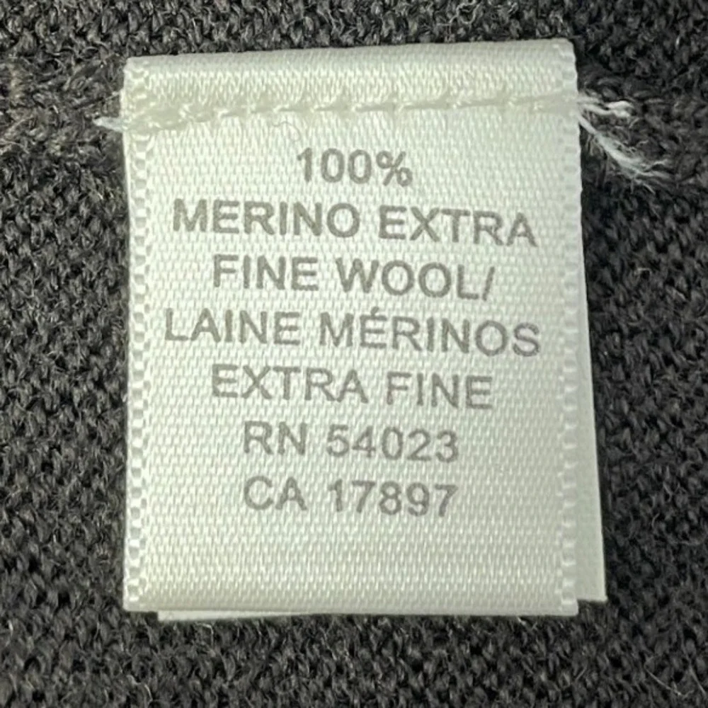 Banana Republic Men's M Brown V-Neck Extrafine 100% Merino Wool Sweater Vest‎